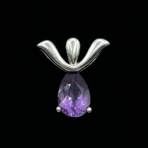 VINTAGE Sterling Silver Amethyst Pendant